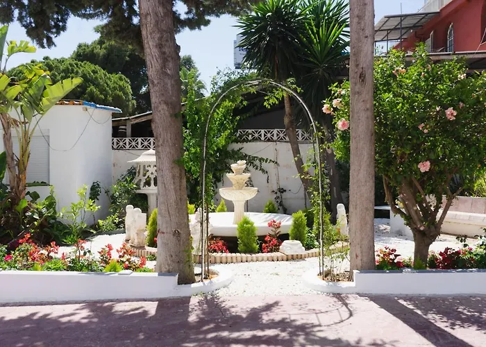 Aparthotel Costa Marbella