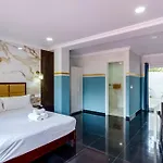 Costa Apart-hotel *