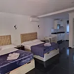 Apart-hotel Costa *