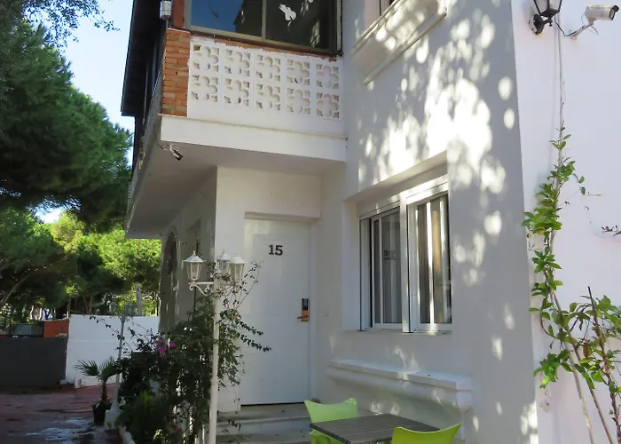 Costa Apartmanhotel *